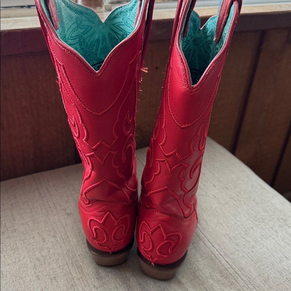 red cowboy boots - Picture 6 of 11